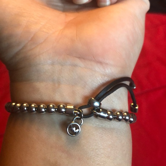 Silver MK bracelet - Picture 4 of 4